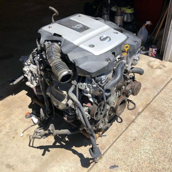 VQ35HR motor and transmission