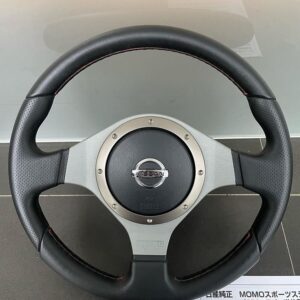 new Nissan x Momo stuur